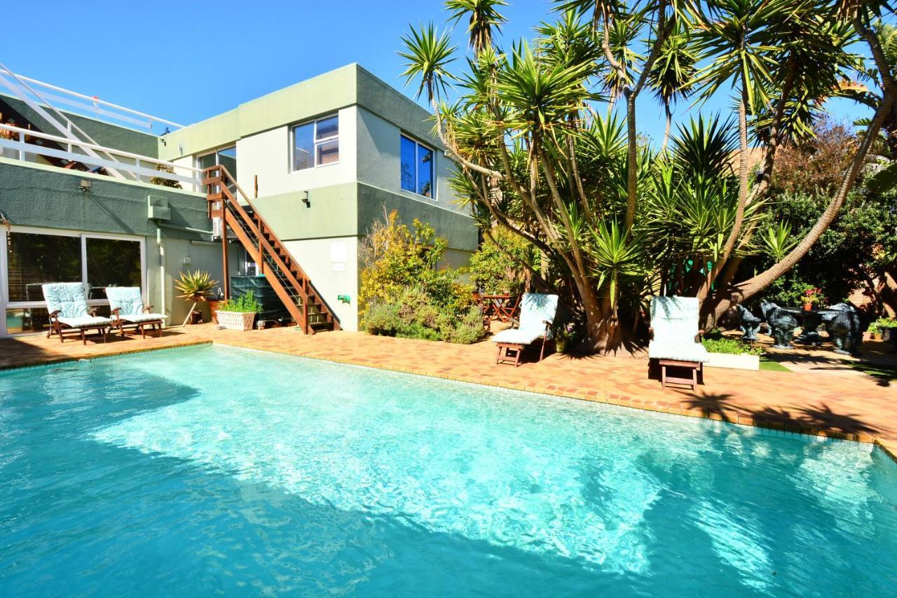 Secret Garden Guesthouse Bloubergstrand Luaran gambar