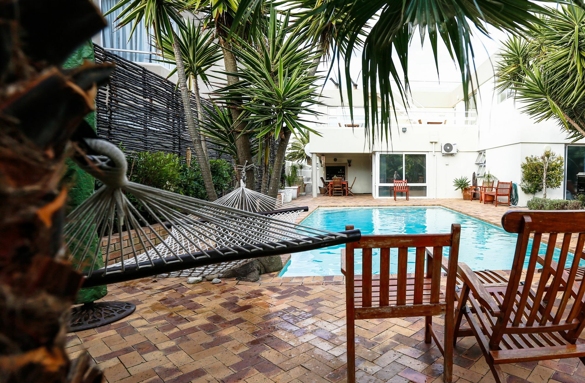 Secret Garden Guesthouse Bloubergstrand Luaran gambar