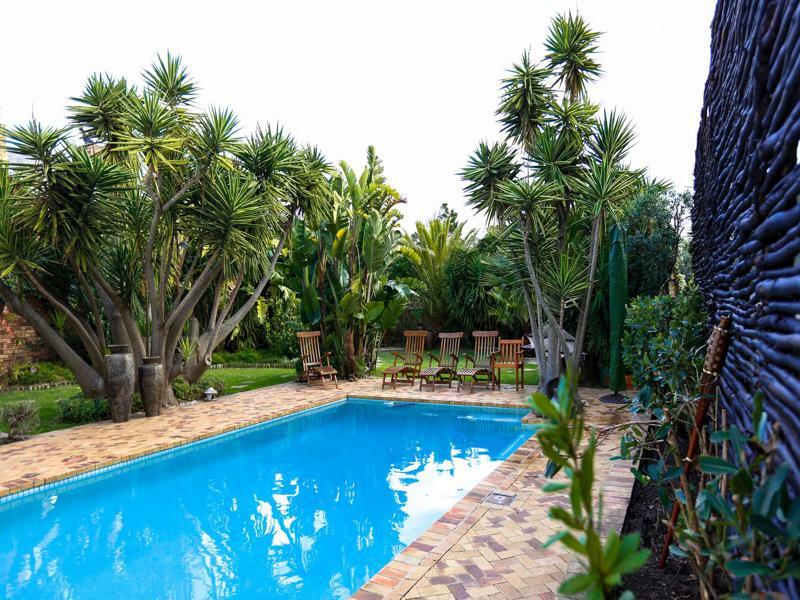 Secret Garden Guesthouse Bloubergstrand Luaran gambar